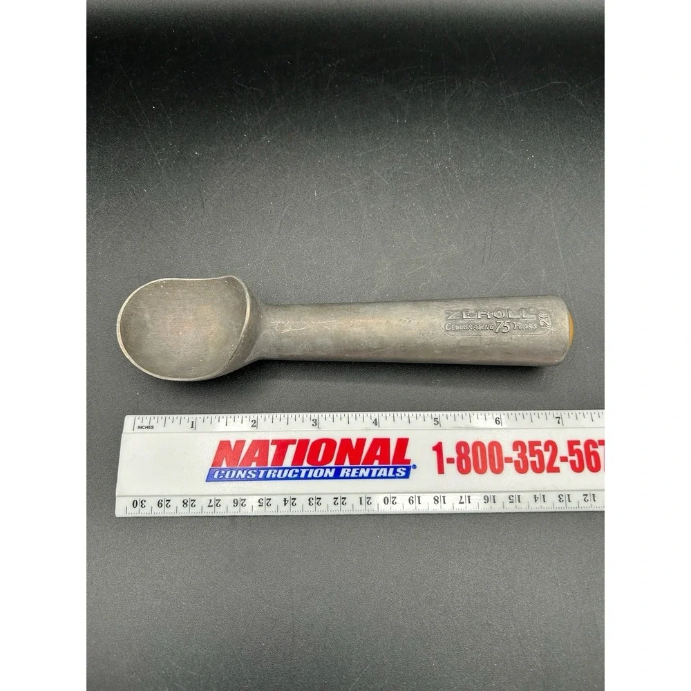 Zeroll 20 in Silver 1020 Original Ice Cream Scoop Scooper w/Gold Cap